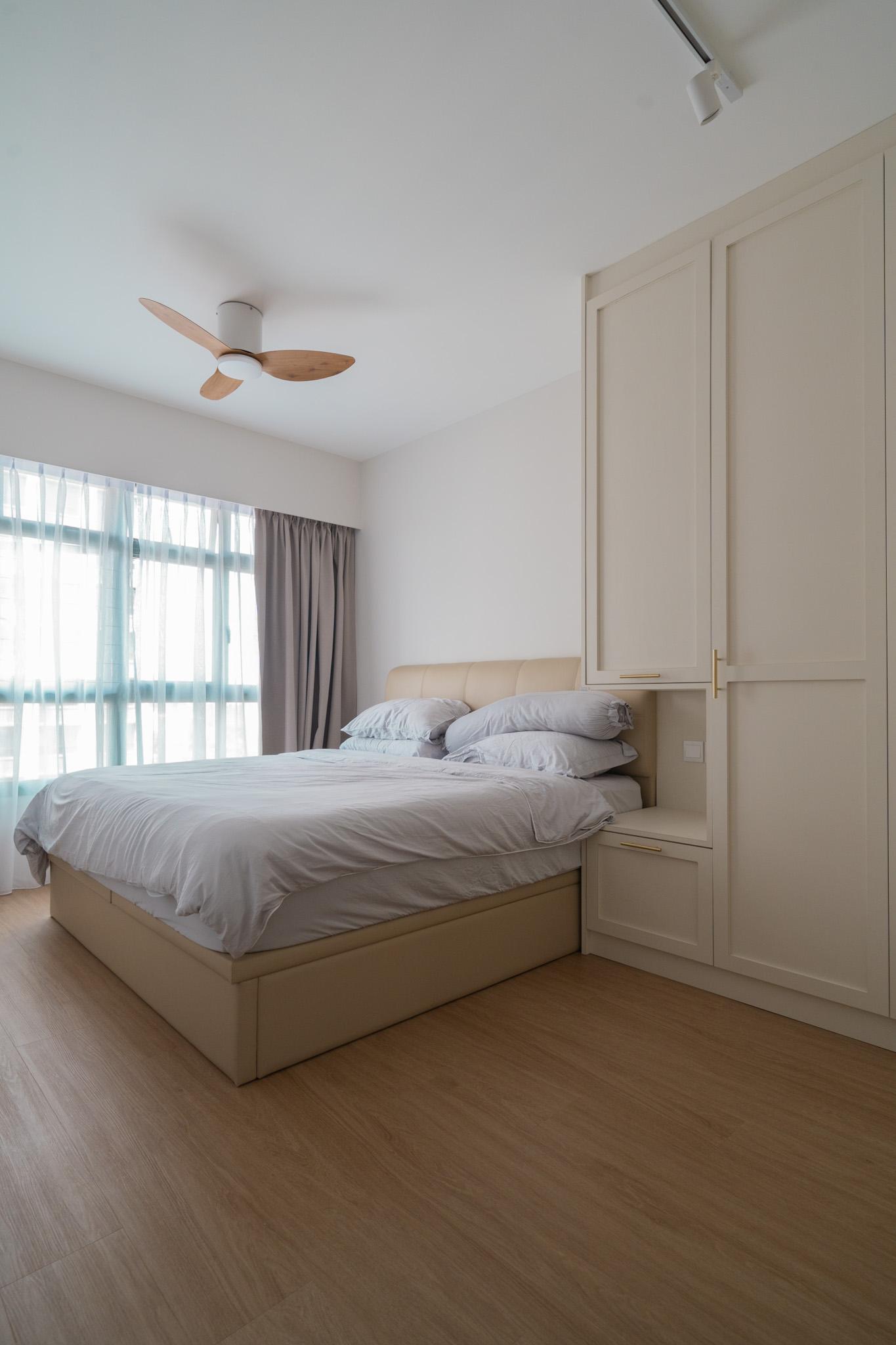 Contemporary Bedroom with Bookshelf and Wardrobe