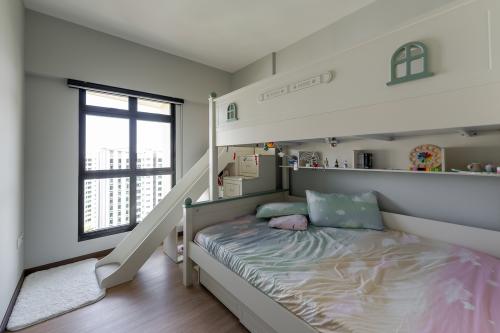 Modern Kids Room at 953C Tampines st 96