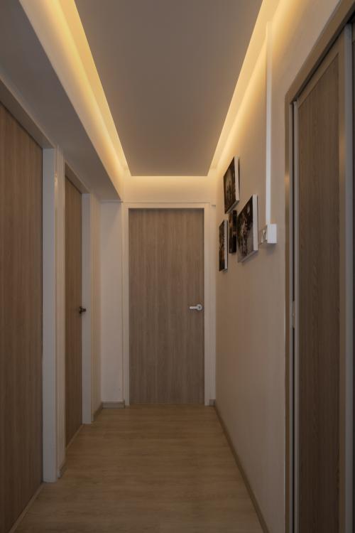 Scandinavian Hallway at 291 Bishan St 24 (Nordic Breeze)