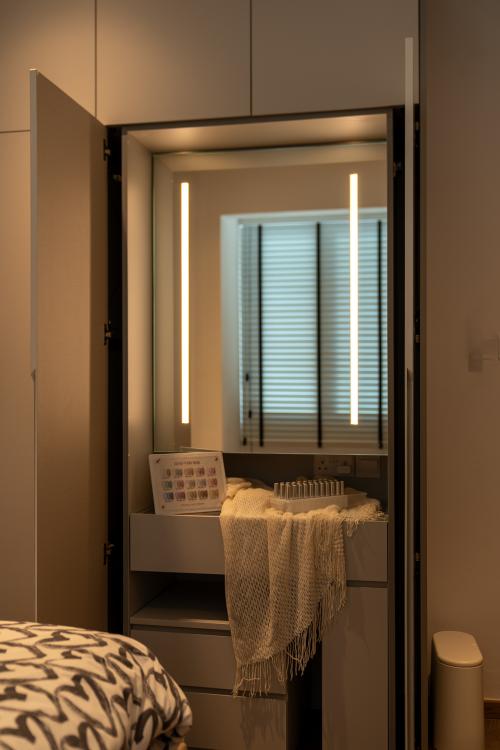Modern Walk-in Wardrobe at Eastwood Road
