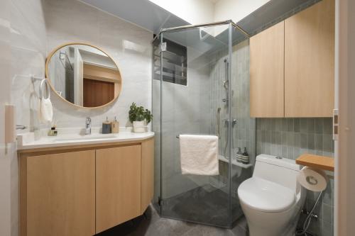 Scandinavian Bathroom at 29 Ghim Moh Link