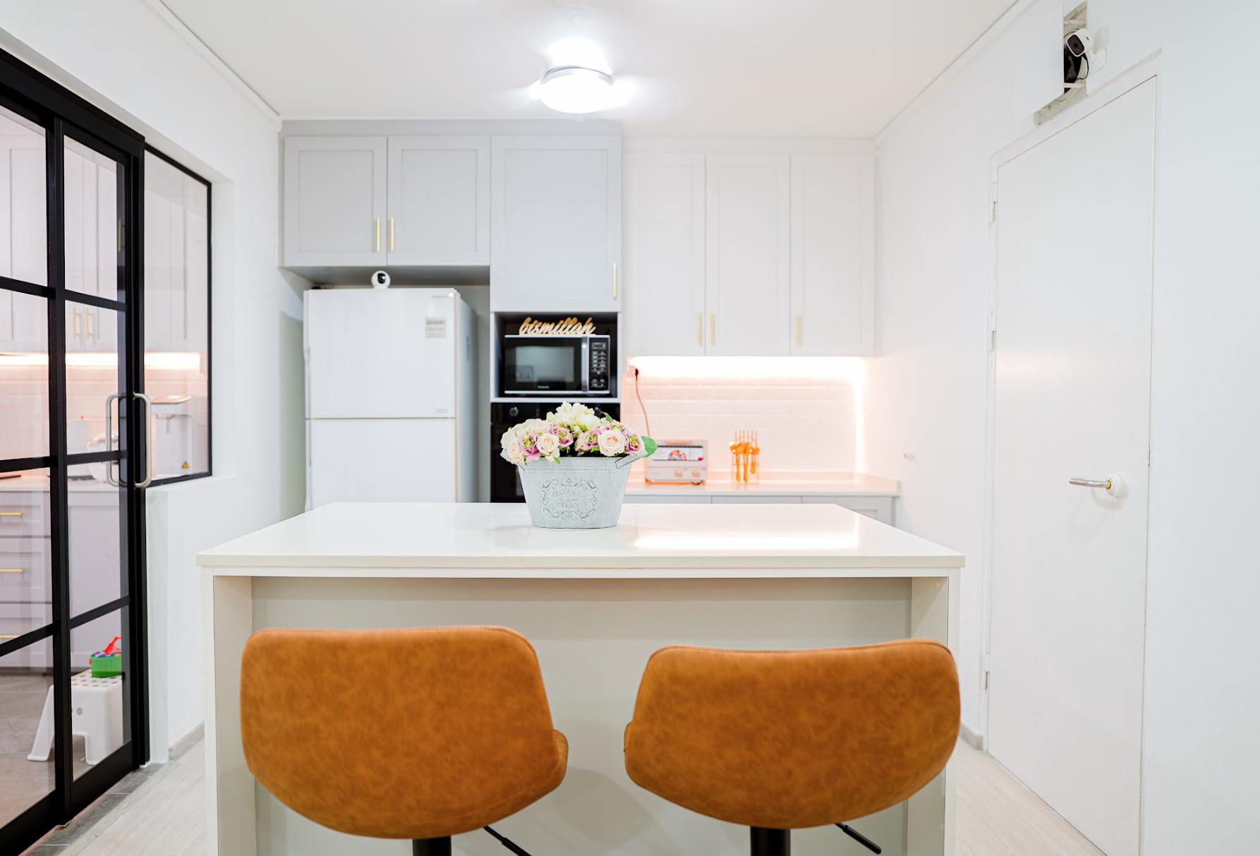 Modern Pantry with Kitchen Island and Ceiling Light