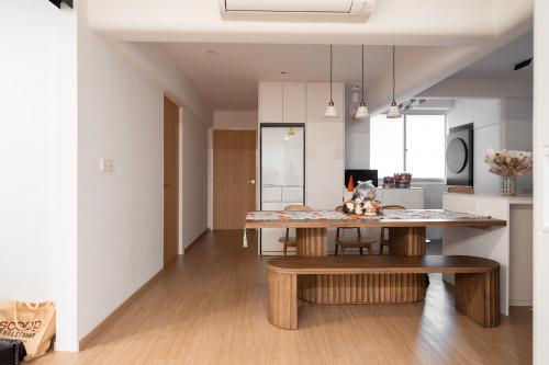 Minimalist Dining Room at Canberra Street