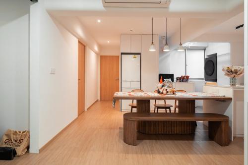 Minimalist Pantry at Canberra Street