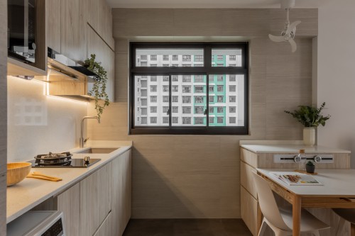 Modern Kitchen at Northshore Drive