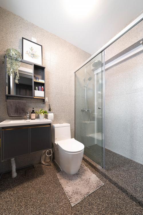 Modern Bathroom at Natural & Earthly