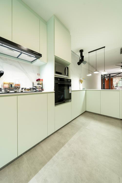 Minimalist Kitchen at Pastel Wonders