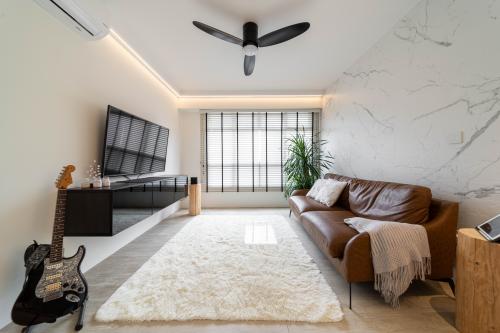 Modern Living Room at Chic Retreat