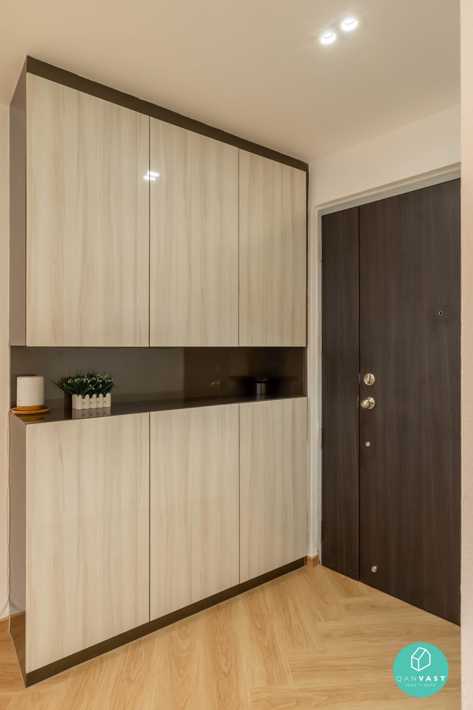 Scandinavian Entryway with Ceiling Light and Open Storage