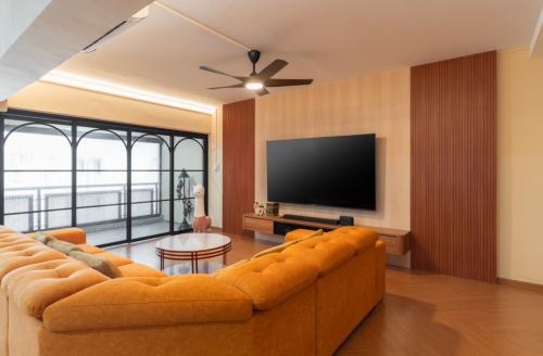Vintage Living Room at 147 Rivervale Crescent