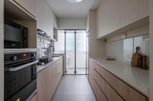 Scandinavian Kitchen at 330A Anchorvale Street