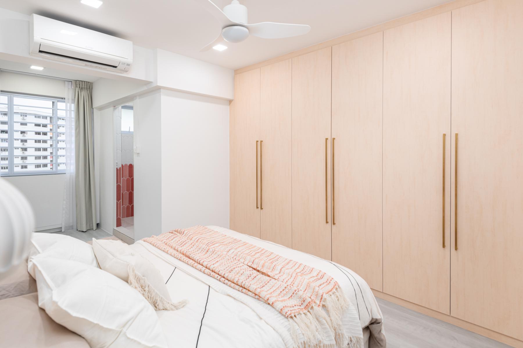 Country Bedroom with Vinyl Flooring and Drop Ceiling