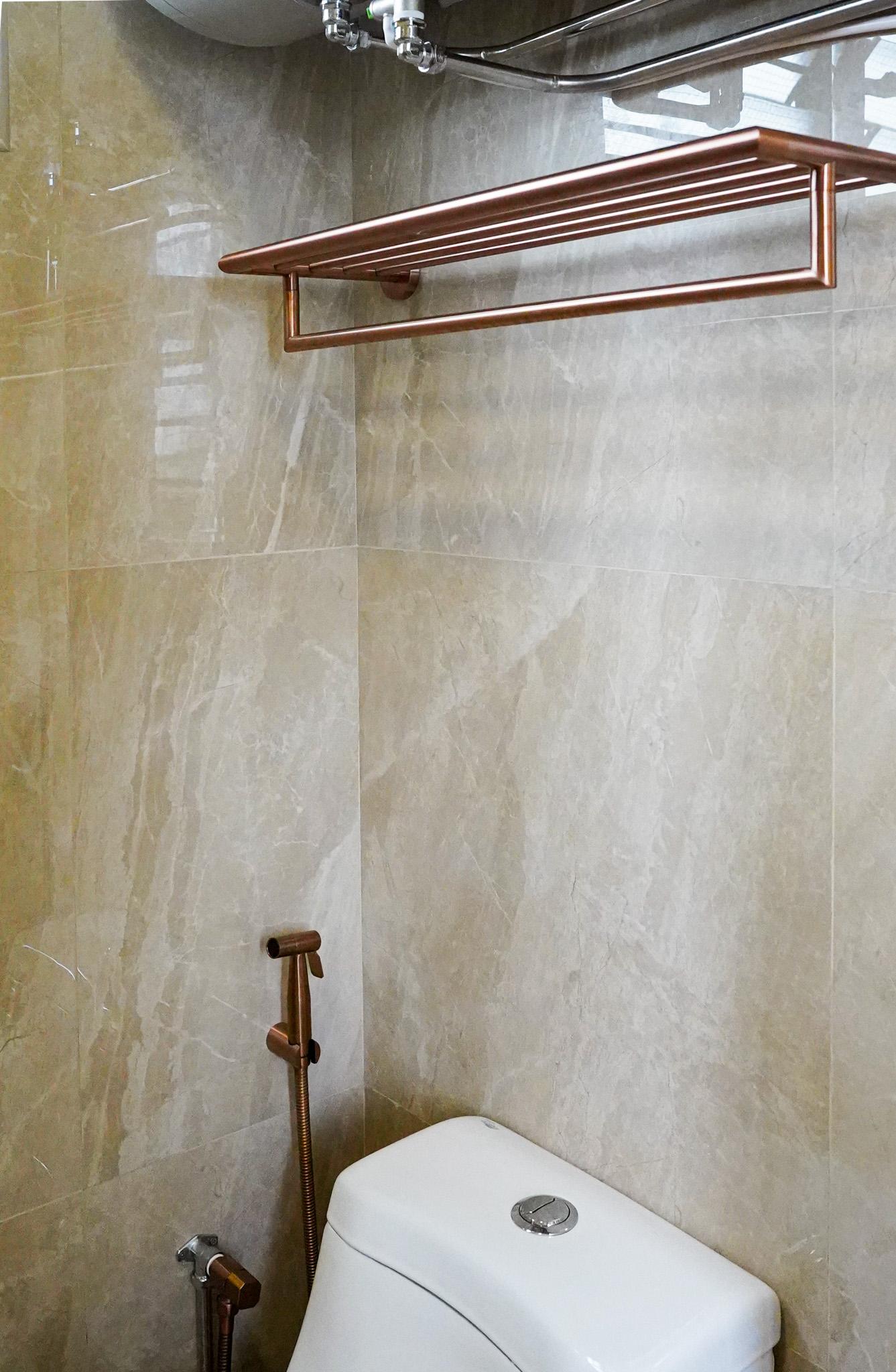 Modern Bathroom with Bathroom Accessories and Tiles