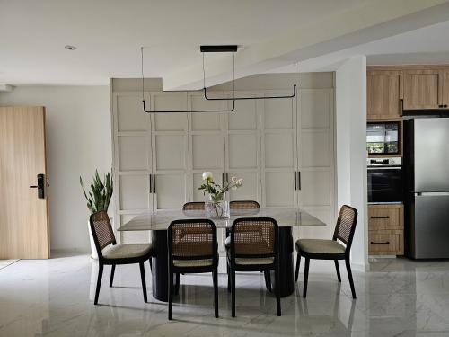 Scandinavian Dining Room at 175 Lompang