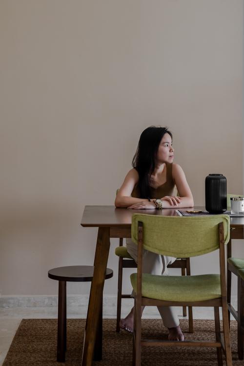 Vintage Dining Room at 381 Tanglin Regency