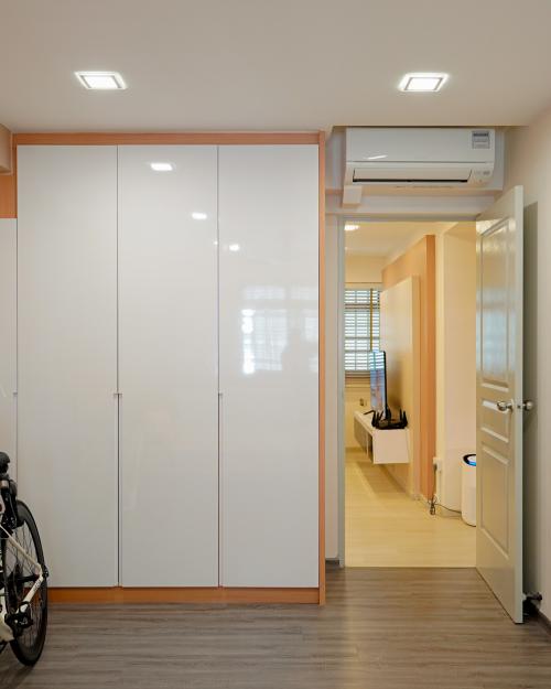 Scandinavian Bedroom at Blk 897C Woodlands Dr 50 - Whole House (ID: Thomas)