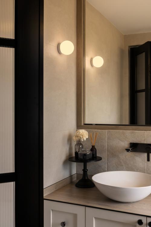 Modern Bathroom at Ecopolitan