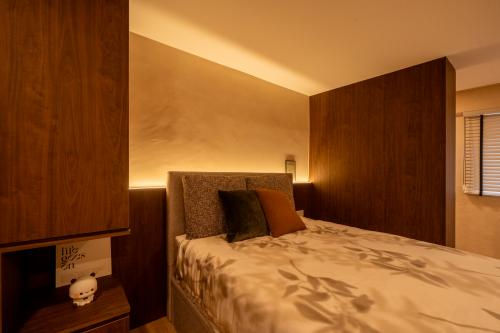 Contemporary Bedroom at 311, Ubi Ave 1