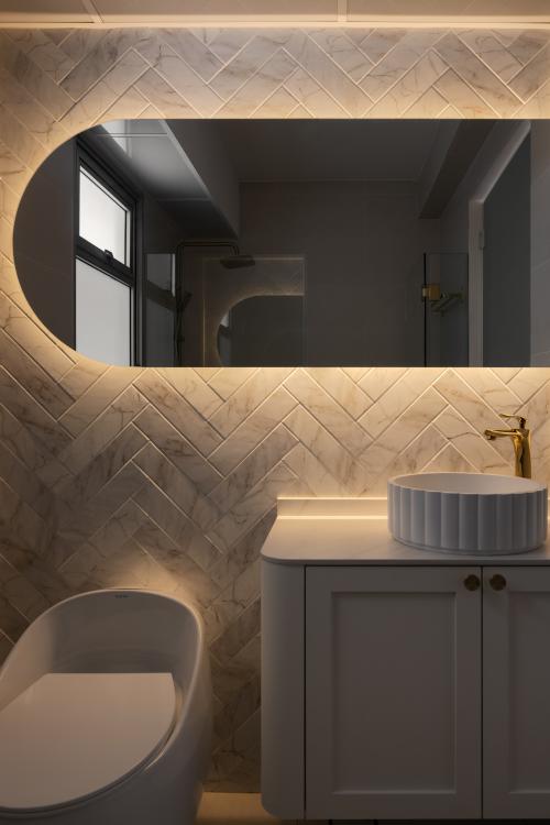 Minimalist Bathroom at Boon Lay Drive