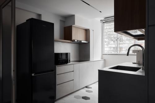 Modern Kitchen at 410 Tampines