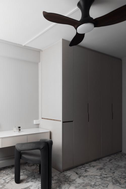 Modern Bedroom at 410 Tampines