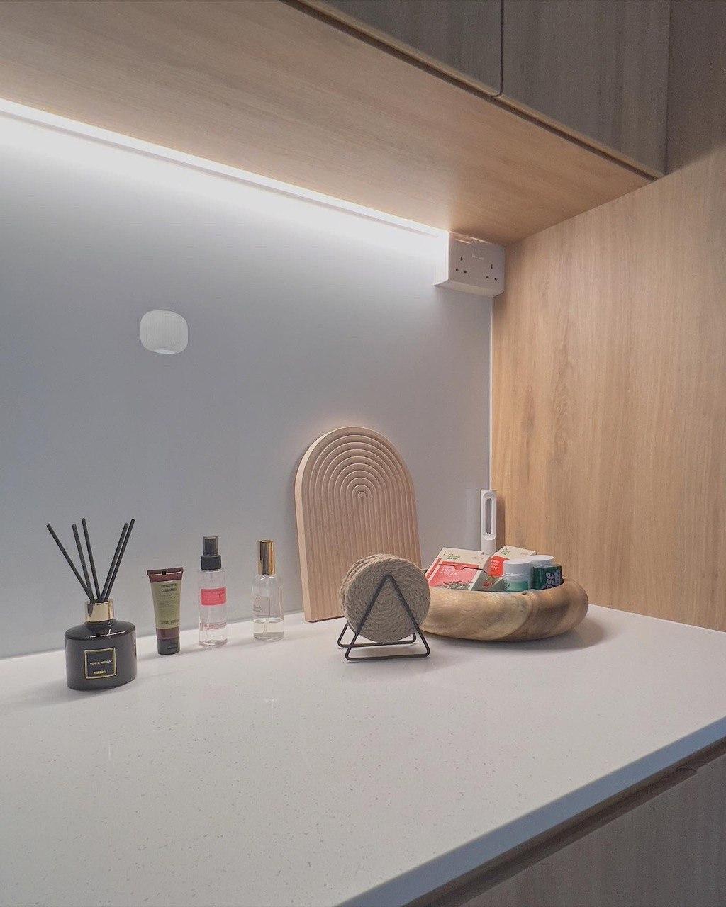 Scandinavian Kitchen with Countertop and Kitchen Island