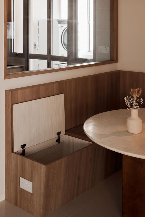 Minimalist Dining Room at 239B Boon Lay Drive