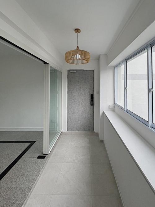 Minimalist Entryway at 663 Jalan Damai