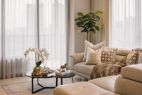 Modern Living Room at Parc Clematis