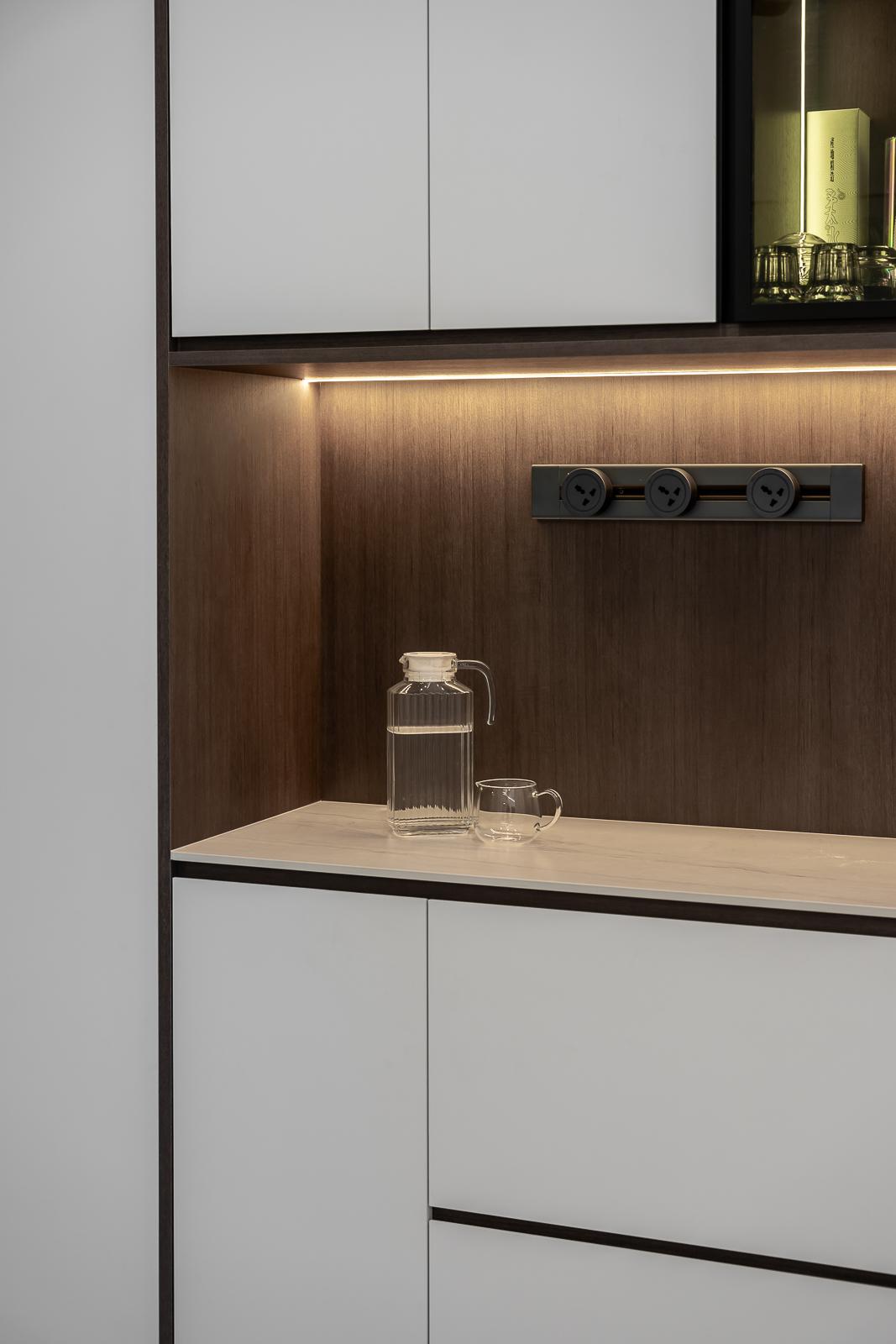 Modern Kitchen with Countertop and Storage Cabinets