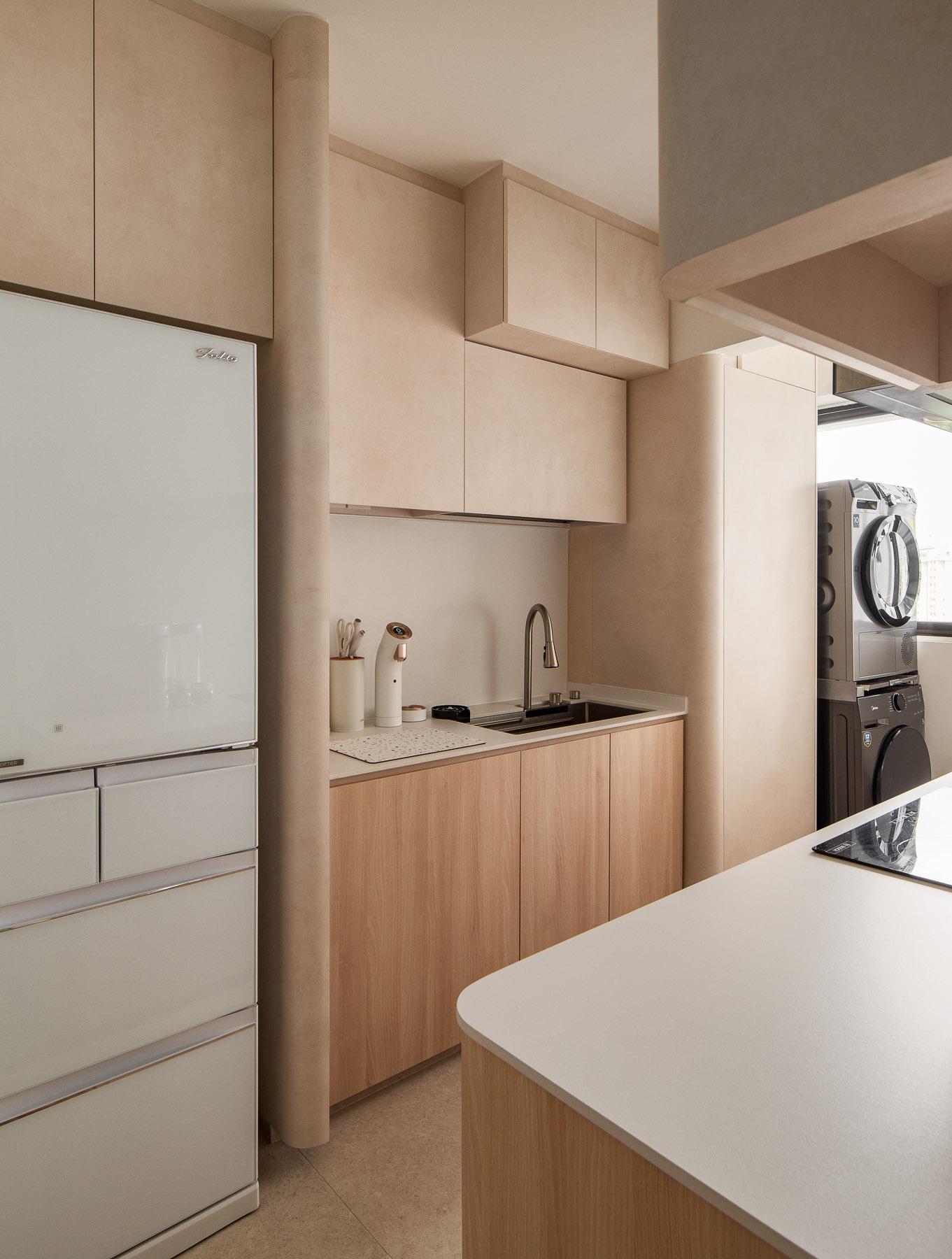 Scandinavian Kitchen with Countertop and Homogeneous Tiles
