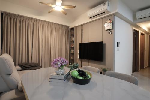 Contemporary Living Room at 4 Bedroom Condo @ Parc Central Residence
