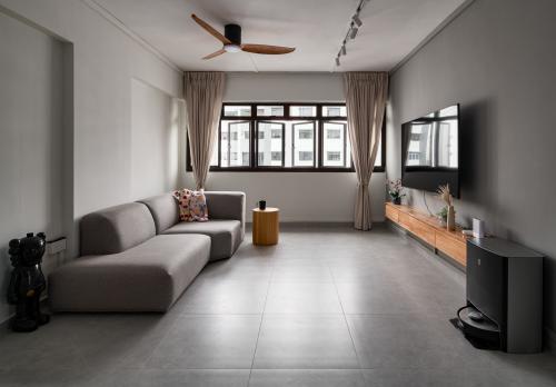 Contemporary Living Room at bedok reservior