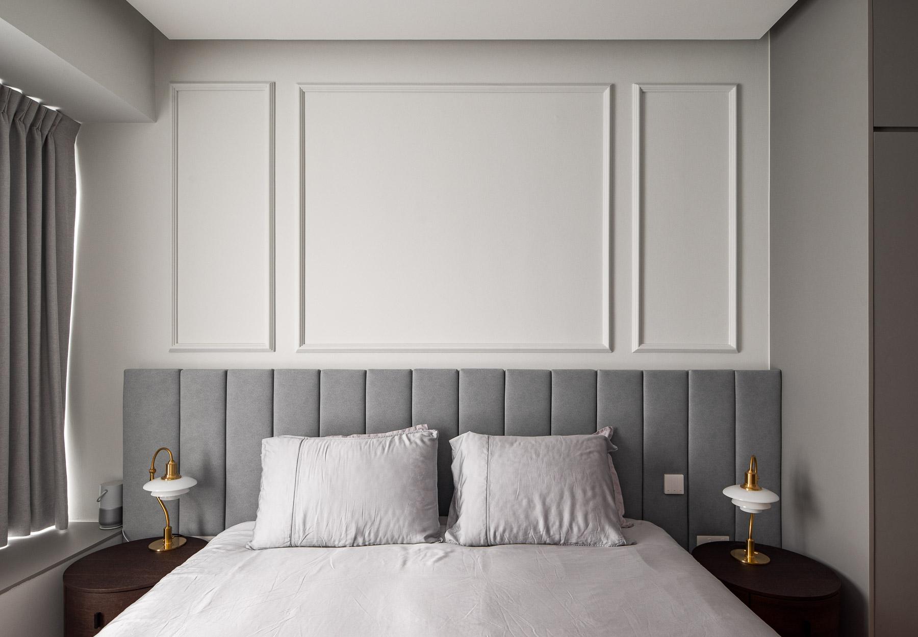 Modern Bedroom with Platform Bed and Parquet Floor