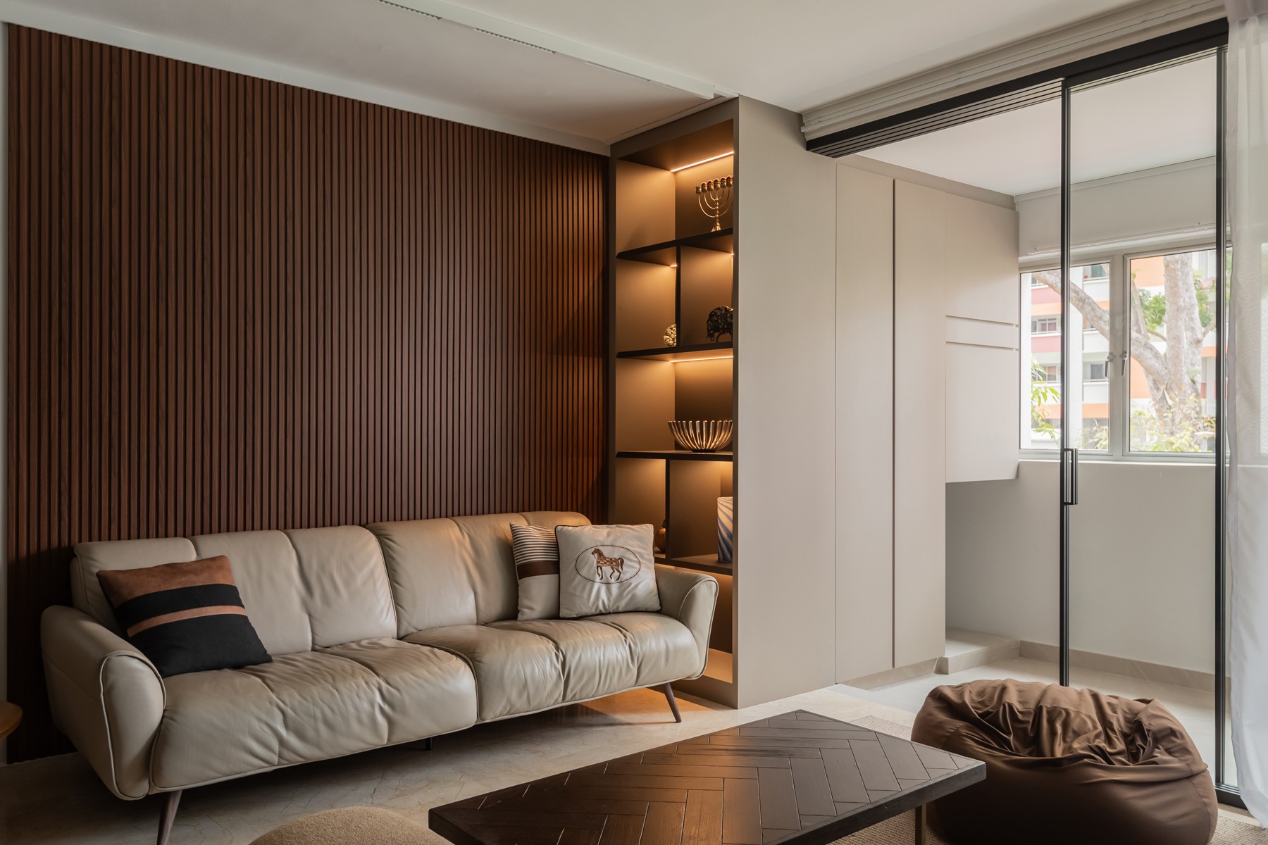 Contemporary Living Room with Feature Wall and Glass Door