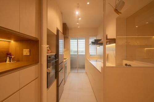 Contemporary Kitchen at 420 Clementi