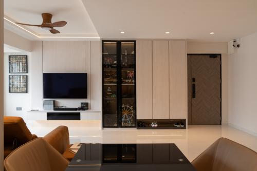 Modern Living Room at 666 Jurong West