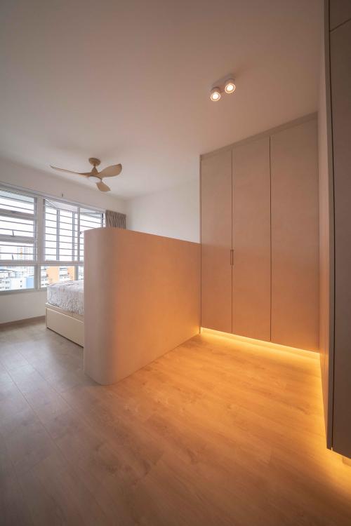 Minimalist Bedroom at Towner Crest