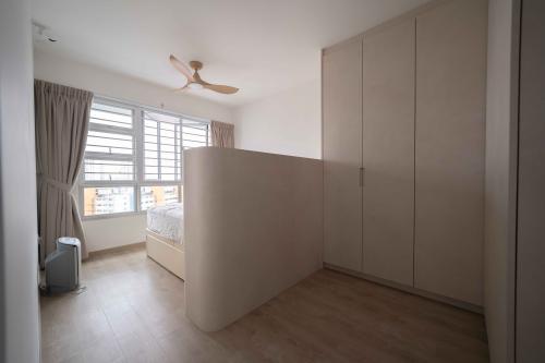 Minimalist Bedroom at Towner Crest