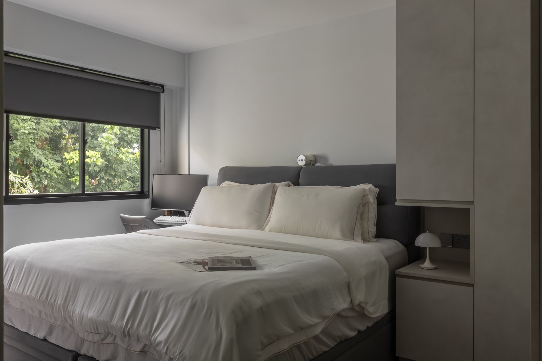 Minimalist Bedroom with Vinyl Flooring and Drop Ceiling