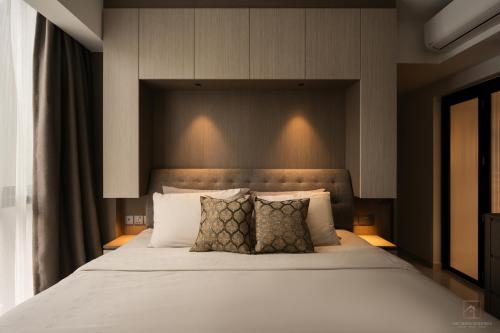 Contemporary Bedroom at 102 Edgedale Plains (The Terrace)