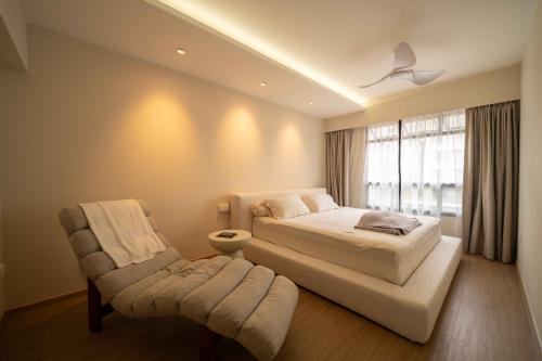 Minimalist Bedroom at Plantation Grove