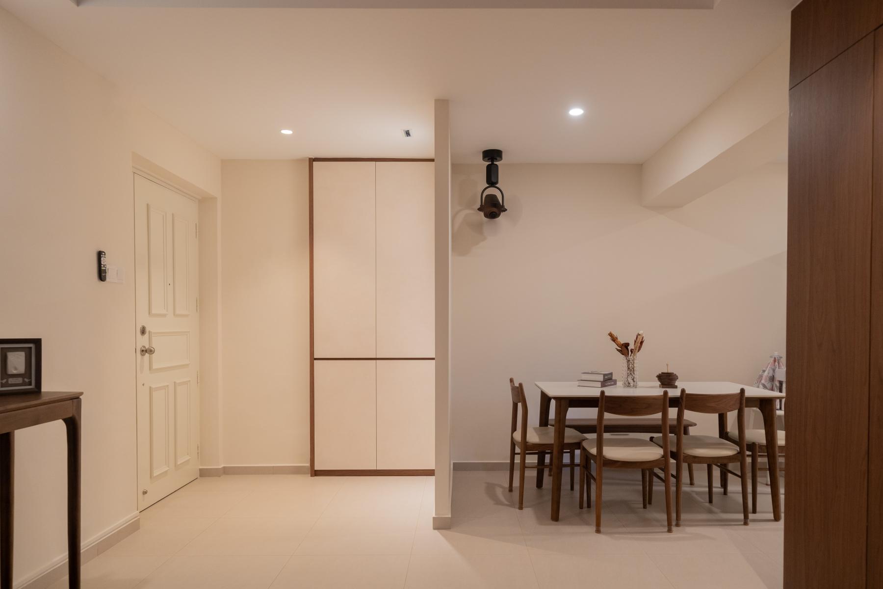 Modern Entryway with Shoe Rack and Small Storage