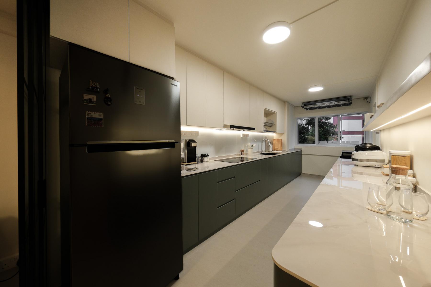 Scandinavian Kitchen with Homogeneous Tiles and Cement Floor