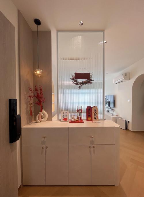 Modern Entryway at 303D Punggol