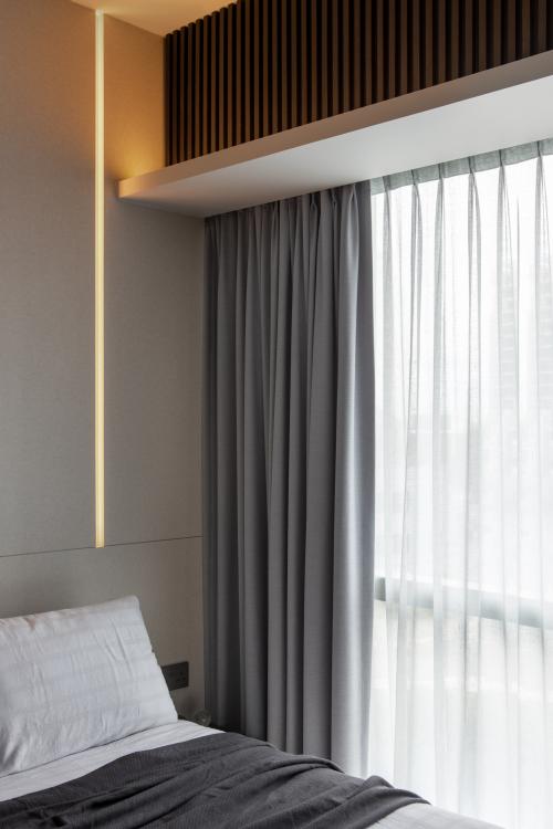 Contemporary Bedroom at Stars of Kovan
