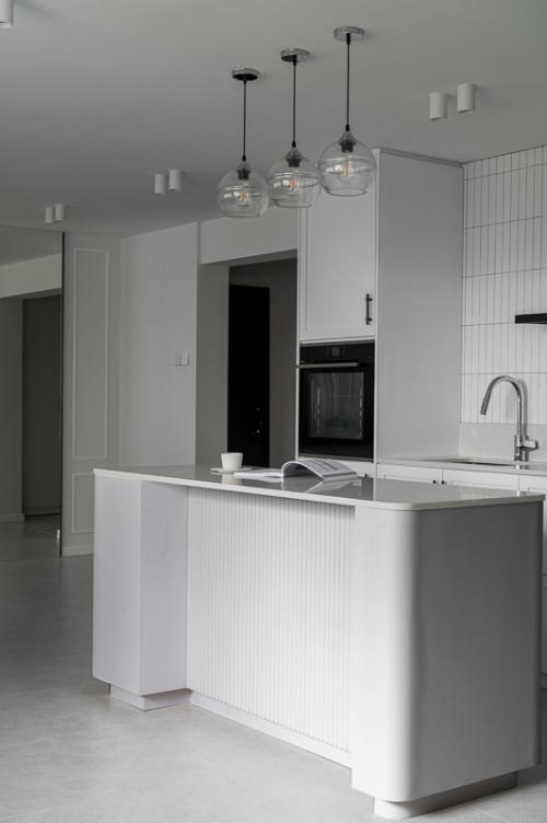 Contemporary Pantry at Sin Ming Ave