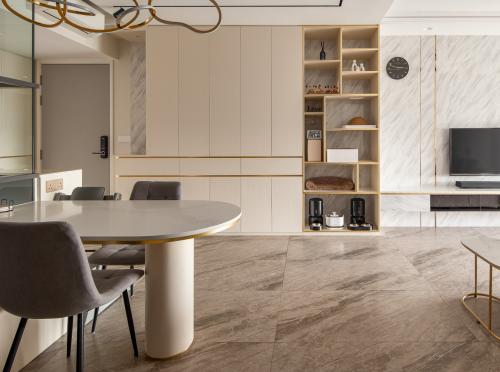 Contemporary Living Room at canberra cresent