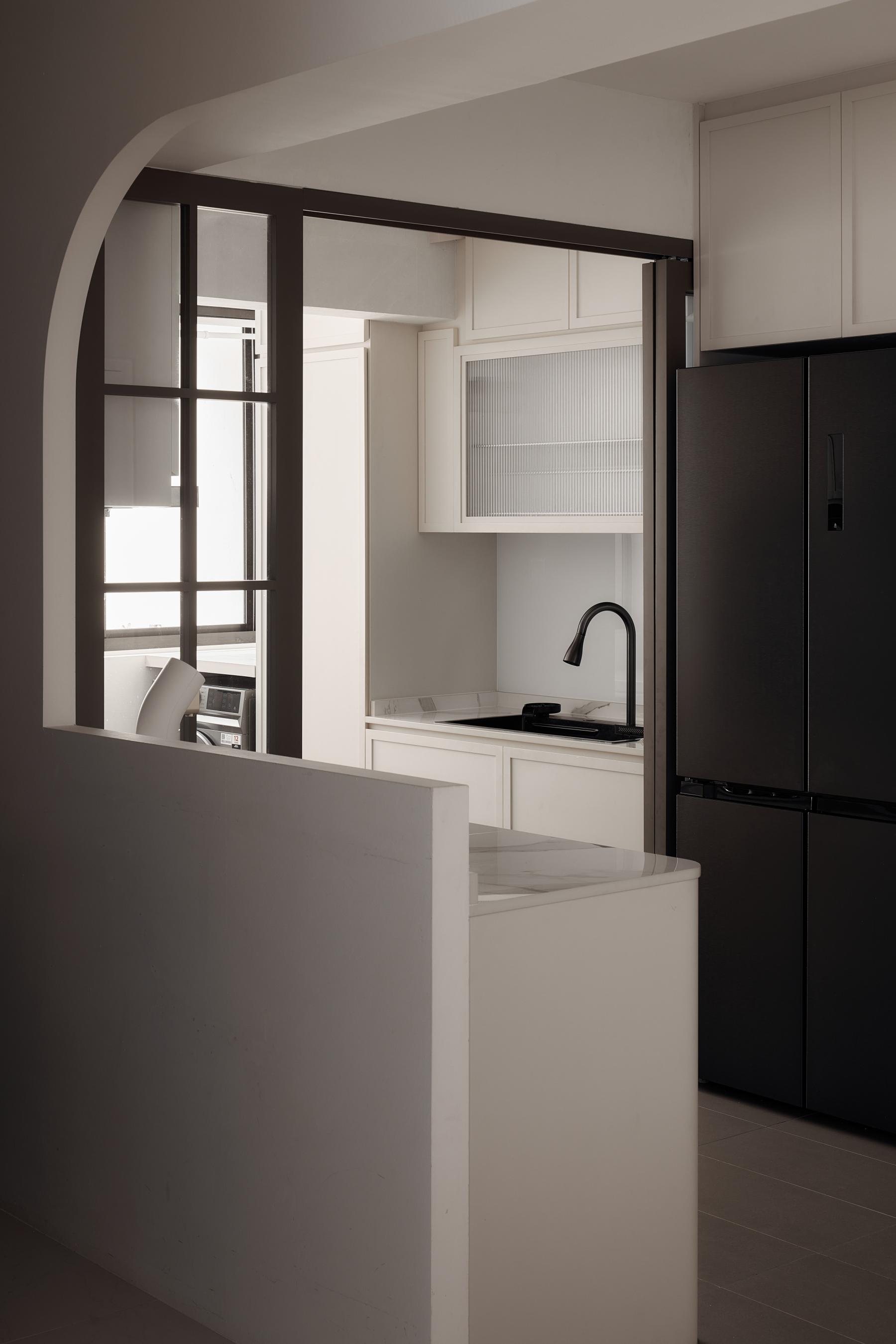 Modern Kitchen with Kitchen Island and Open Kitchen