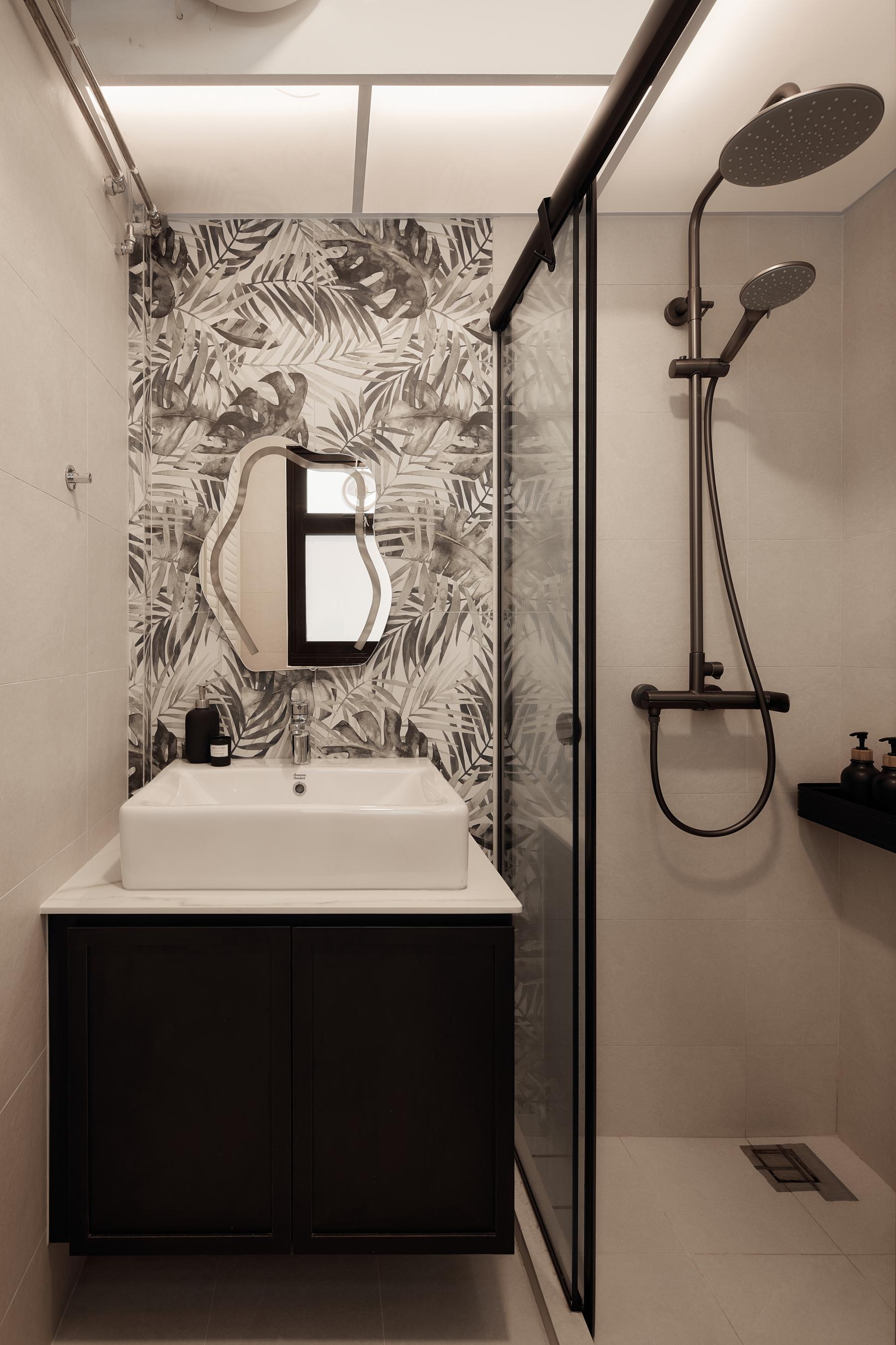 Modern Bathroom with Mirror and Shower Screen